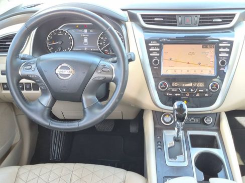 Used 2019 Nissan Murano Platinum FWD image 14