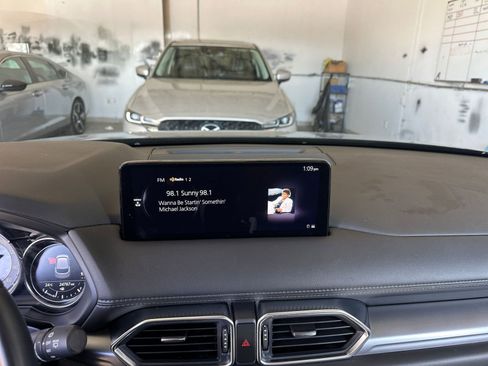 Used 2025 MAZDA CX-5 AWD 2.5 S w/ Select Package image 18