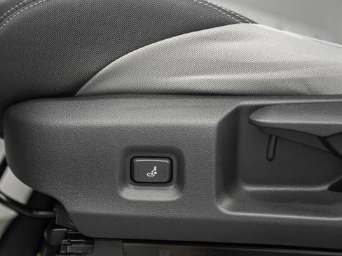 New 2026 Toyota Tacoma TRD Off-Road AWD/4WD image 35