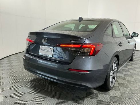 Used 2026 Honda Civic Sport Touring image 5
