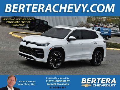 Used 2026 Volkswagen Tiguan SEL R-Line