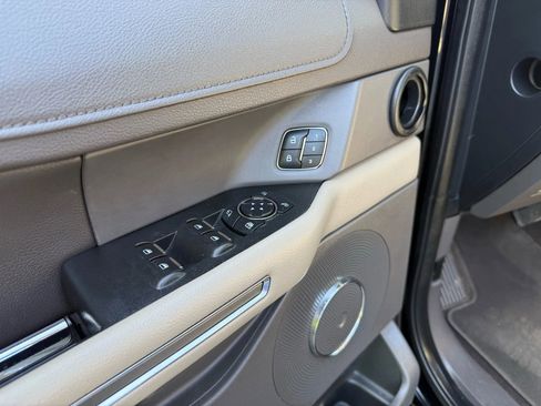 Used 2018 Ford Expedition XLT w/ Equipment Group 202A image 19