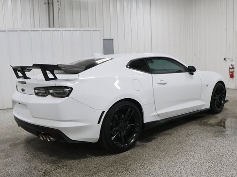 Used 2023 Chevrolet Camaro LT image 6
