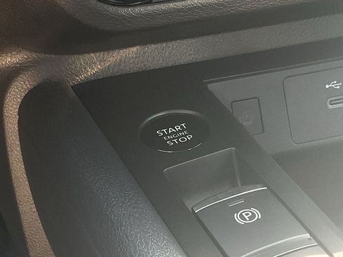 New 2026 Nissan Kicks SV w/ Cold Weather Package FWD image 24