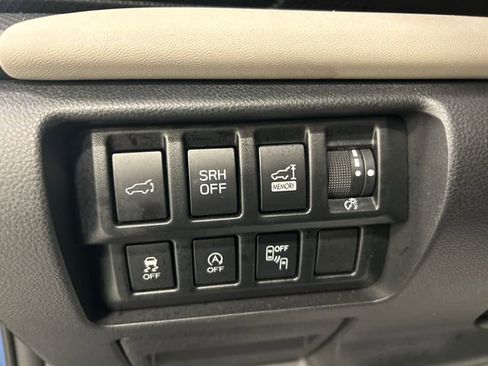 Used 2023 Subaru Forester Limited image 21