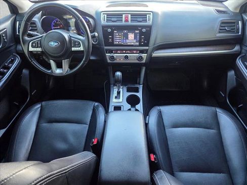 Used 2017 Subaru Outback 2.5i Limited image 17