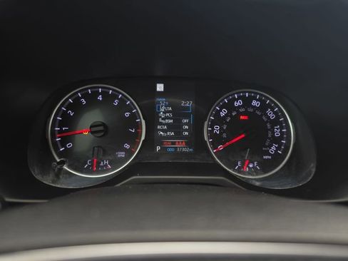 Certified 2022 Toyota RAV4 XLE Premium image 19