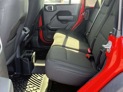 Used 2022 Jeep Wrangler Unlimited Sport AWD/4WD image 15