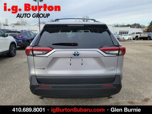 Used 2024 Toyota RAV4 LE image 5