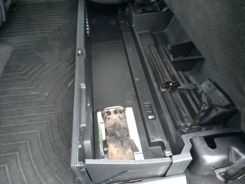 Used 2020 Ford F350 Lariat w/ Lariat Ultimate Package image 33