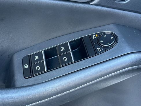 Used 2021 MAZDA CX-30 FWD 2.5 S w/ Select Package image 13