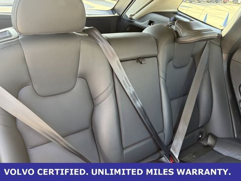 Certified 2023 Volvo XC60 B5 Plus w/ Climate Package image 36