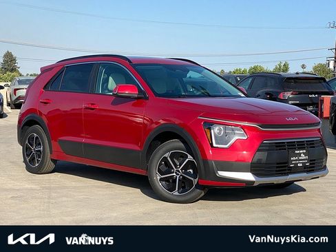 New 2026 Kia Niro EX FWD image 1