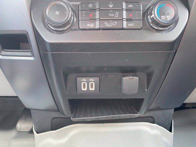 Used 2020 Ford F150 XLT w/ Equipment Group 302A Luxury AWD/4WD image 30