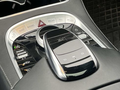 Certified 2018 Mercedes-Benz S 560 4MATIC Sedan image 30