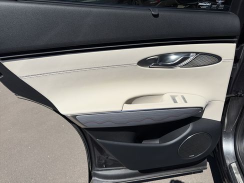 Used 2023 Genesis GV70 2.5T w/ Advanced Package image 20