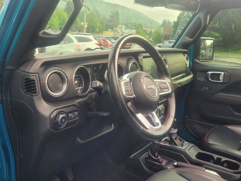 Used 2020 Jeep Wrangler Unlimited Rubicon w/ Quick Order Package 28Y Recon AWD/4WD image 14