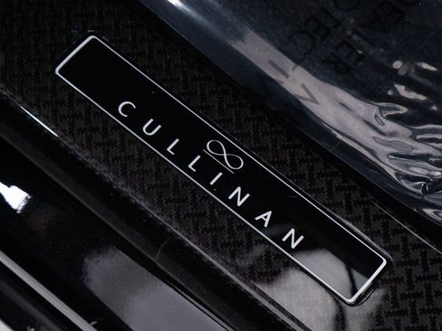 New 2026 Rolls-Royce Cullinan Black Badge image 14