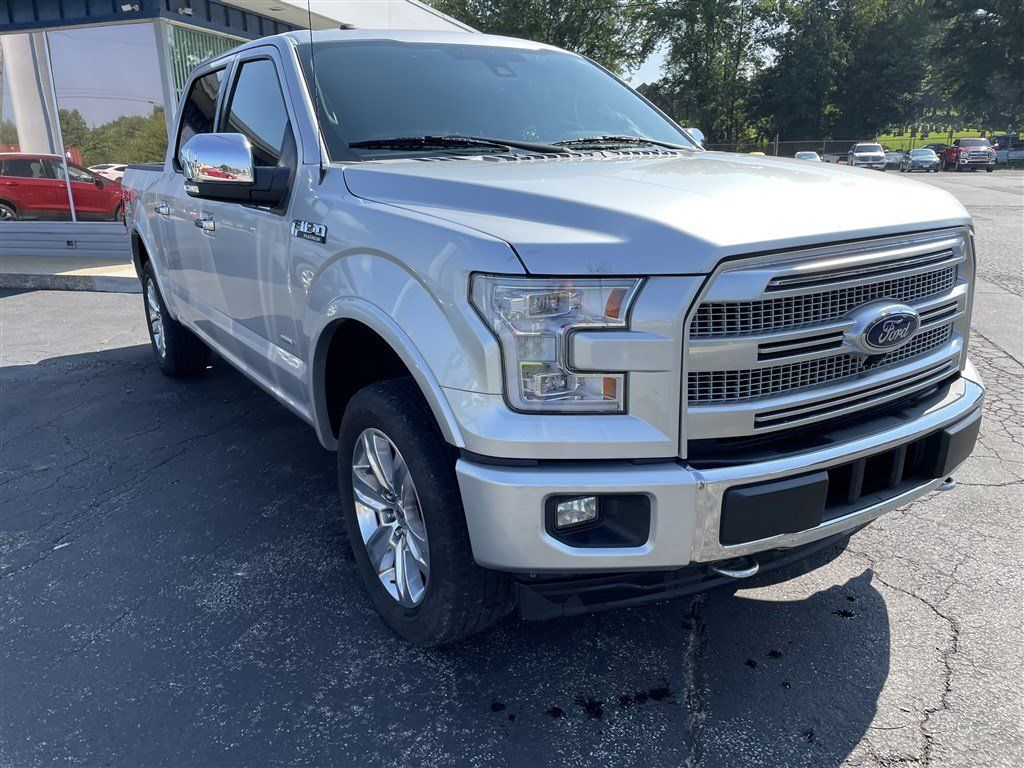 Used 2017 Ford F150 Platinum w/ Equipment Group 701A Luxury AWD/4WD image 15