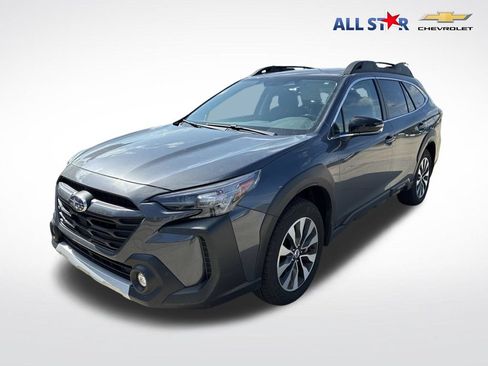 Used 2025 Subaru Outback Limited w/ Popular Package #2 AWD/4WD image 1