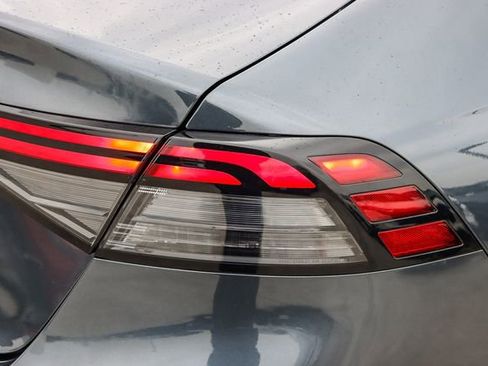 Certified 2024 Honda Accord LX image 9