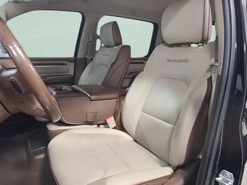 Used 2020 RAM 1500 Laramie AWD/4WD image 21