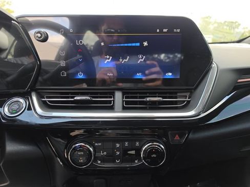 New 2026 Chevrolet Trax RS w/ Driver Confidence Package FWD image 23