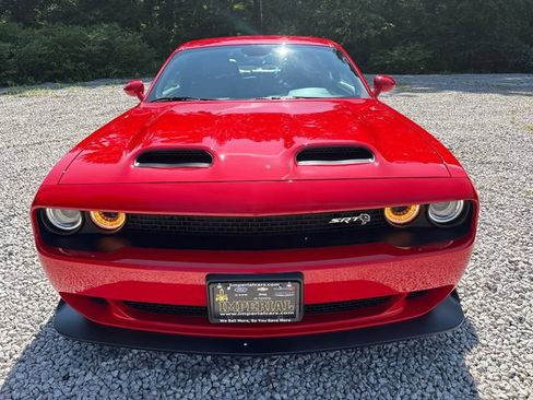 Used 2023 Dodge Challenger SRT Hellcat RWD image 3