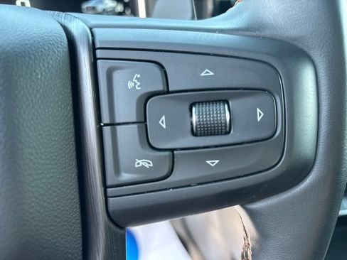 Used 2024 GMC Sierra 1500 AT4 w/ Technology Package AWD/4WD image 31