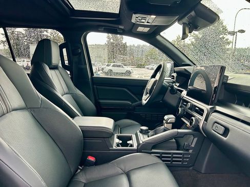 Certified 2026 Toyota 4Runner Limited AWD/4WD image 16