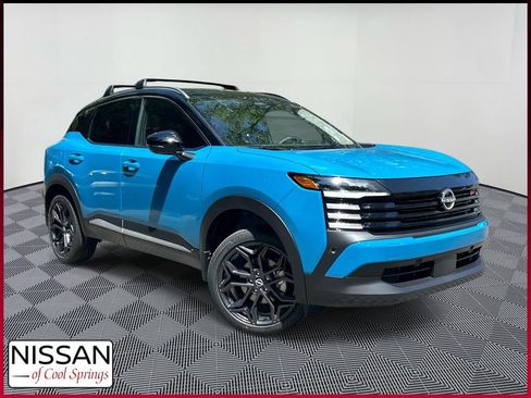 New 2026 Nissan Kicks SR w/ Cold Weather Package AWD/4WD image 1