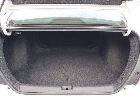 Used 2020 Honda Civic LX image 12