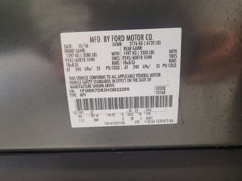 Used 2017 Ford Explorer XLT image 33