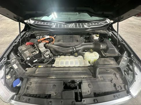 Used 2022 Ford F150 Platinum w/ Equipment Group 701A High AWD/4WD image 22