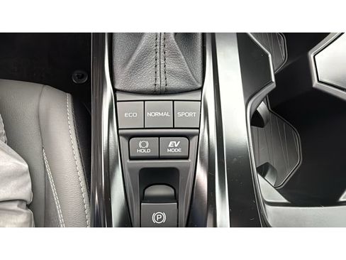 New 2026 Toyota Camry SE w/ Multimedia Upgrade Package FWD image 28