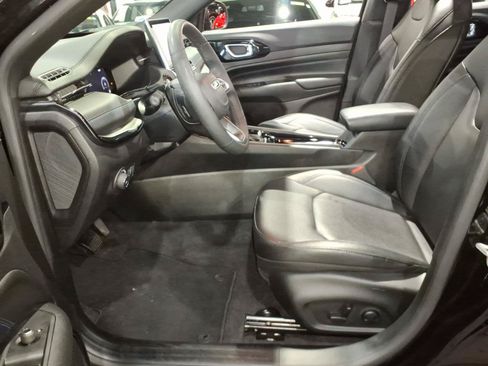 Used 2025 Jeep Compass Limited w/ High Altitude Package AWD/4WD image 15