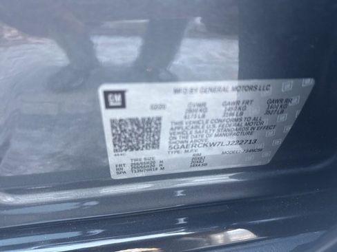 Used 2020 Buick Enclave Premium w/ Sun and Sites Package image 20