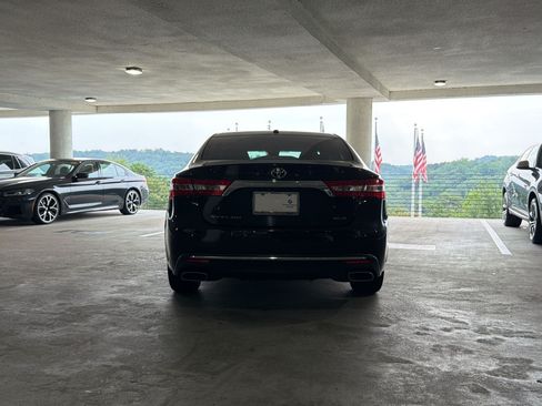 Used 2017 Toyota Avalon XLE FWD image 8