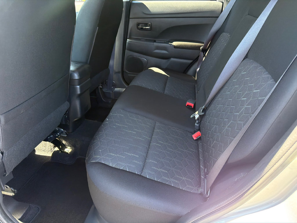 Used 2024 Mitsubishi Outlander Sport ES AWD/4WD image 25