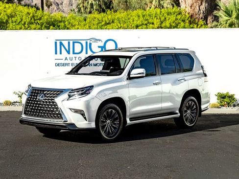 Used 2023 Lexus GX 460 Premium w/ Accessory Package AWD/4WD image 1