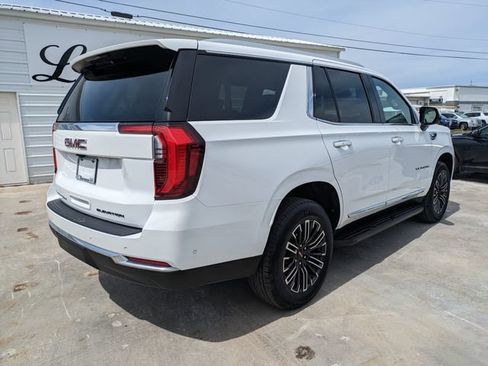 Certified 2025 GMC Yukon Elevation AWD/4WD image 4