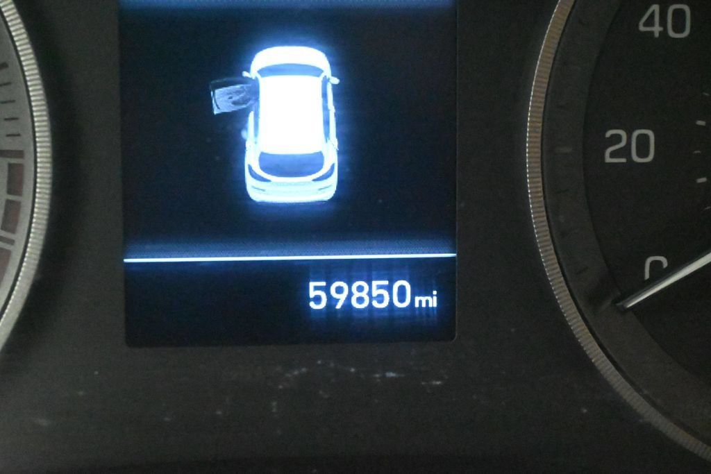 Used 2020 Hyundai Tucson SE FWD image 15