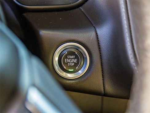 Used 2022 Chevrolet Tahoe LT image 32