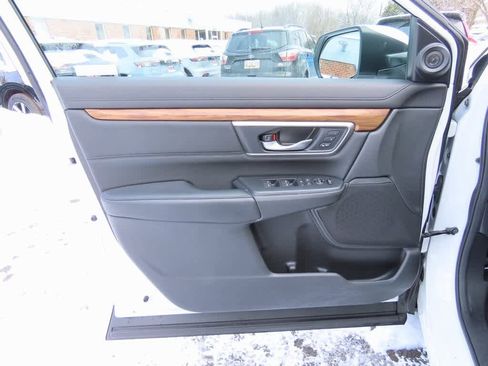 Certified 2020 Honda CR-V Touring image 18