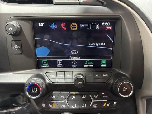 Used 2016 Chevrolet Corvette Z06 w/ 3LZ Preferred Equipment Group RWD image 76
