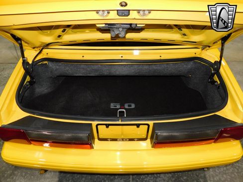 Used 1993 Ford Mustang LX image 22