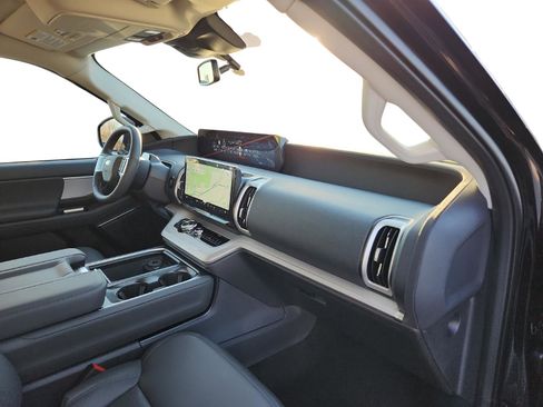 New 2026 Ford Expedition Max Active image 26