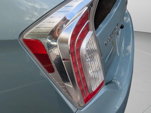 Used 2014 Toyota Prius Four image 30