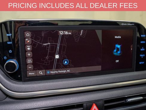 Used 2023 Hyundai Sonata SEL FWD image 11