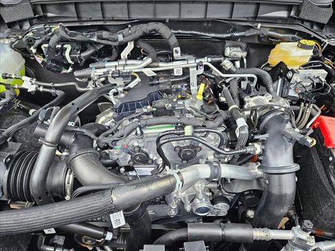 New 2025 Ford Bronco Big Bend w/ Black Diamond Package image 17